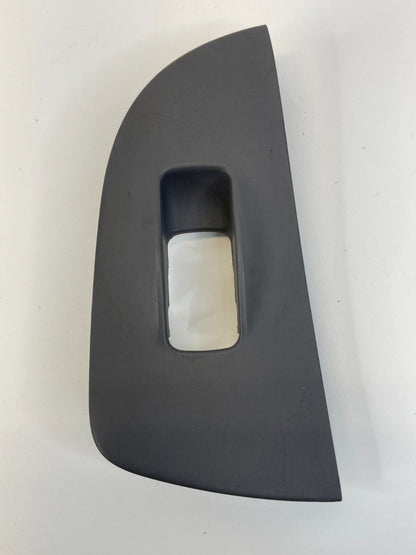 2001-2006 Hyundai Elantra Rear Right Side Window Switch Cover Trim 93582-2D200