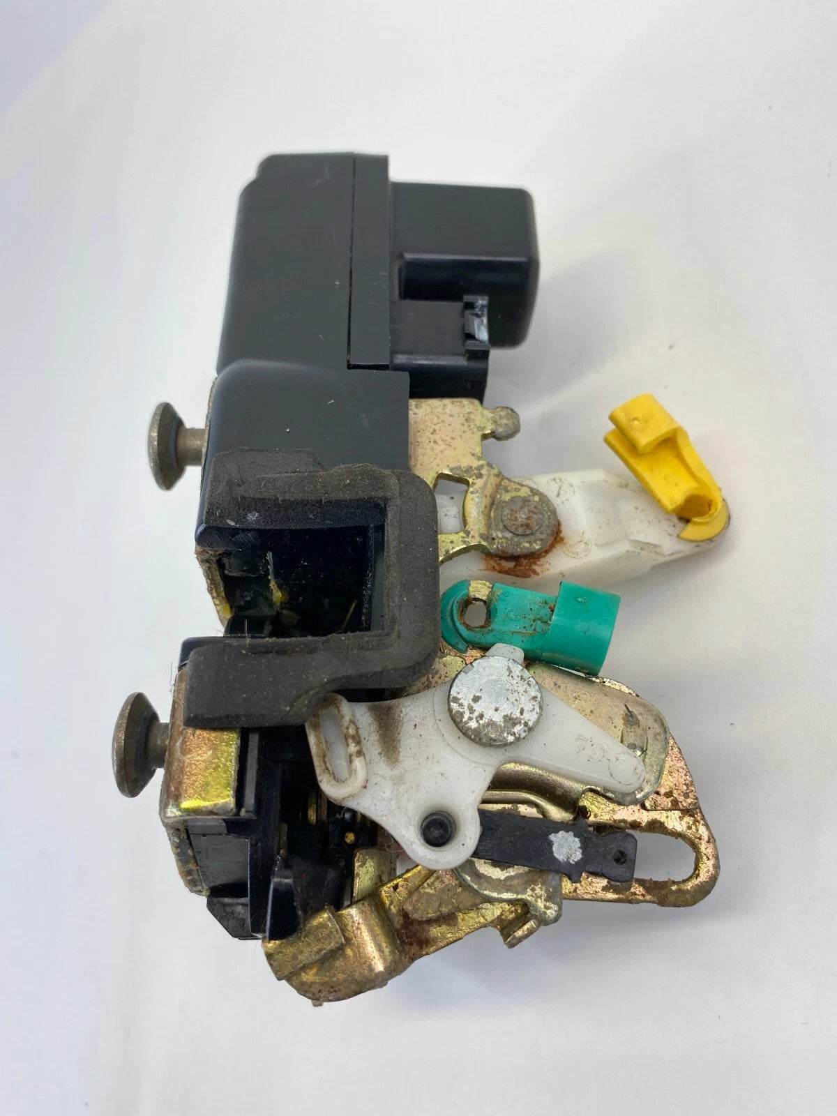 2005-2010 CHRYSLER 300 REAR LEFT DRIVER SIDE POWER DOOR LOCK LATCH ACTUATOR OEM