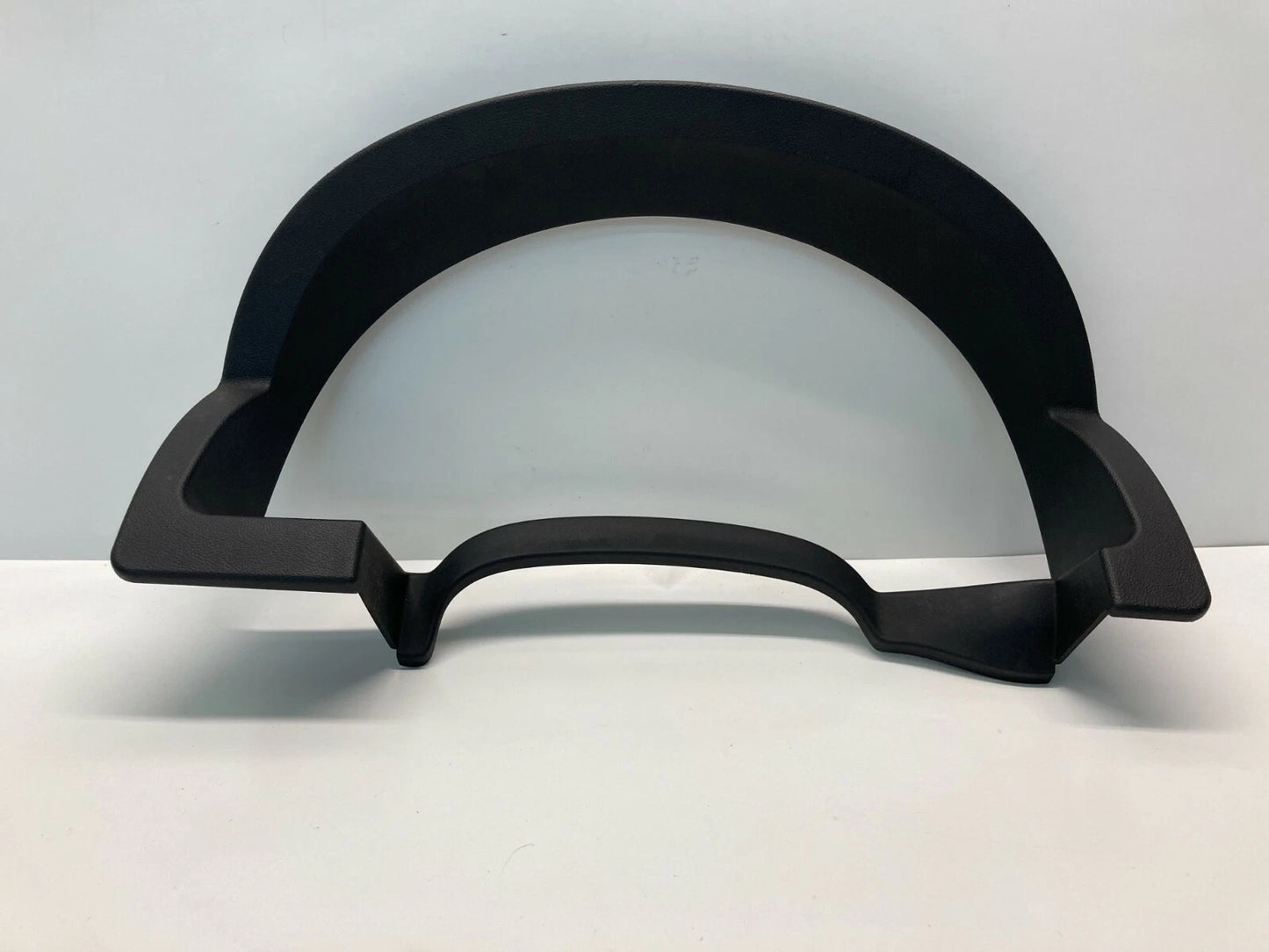 05 06 CHEVROLET EQUINOX INSTRUMENT CLUSTER SPEEDOMETER BEZEL COVER 22718029EB