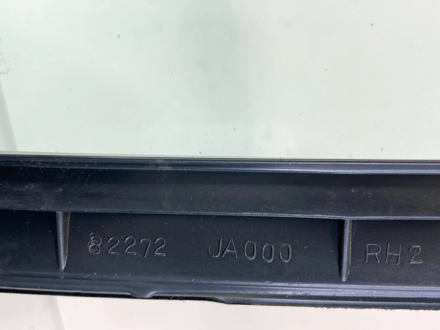 2007-2012 Nissan Altima Rear Right Door Vent Quarter Window Glass 82272-JA000