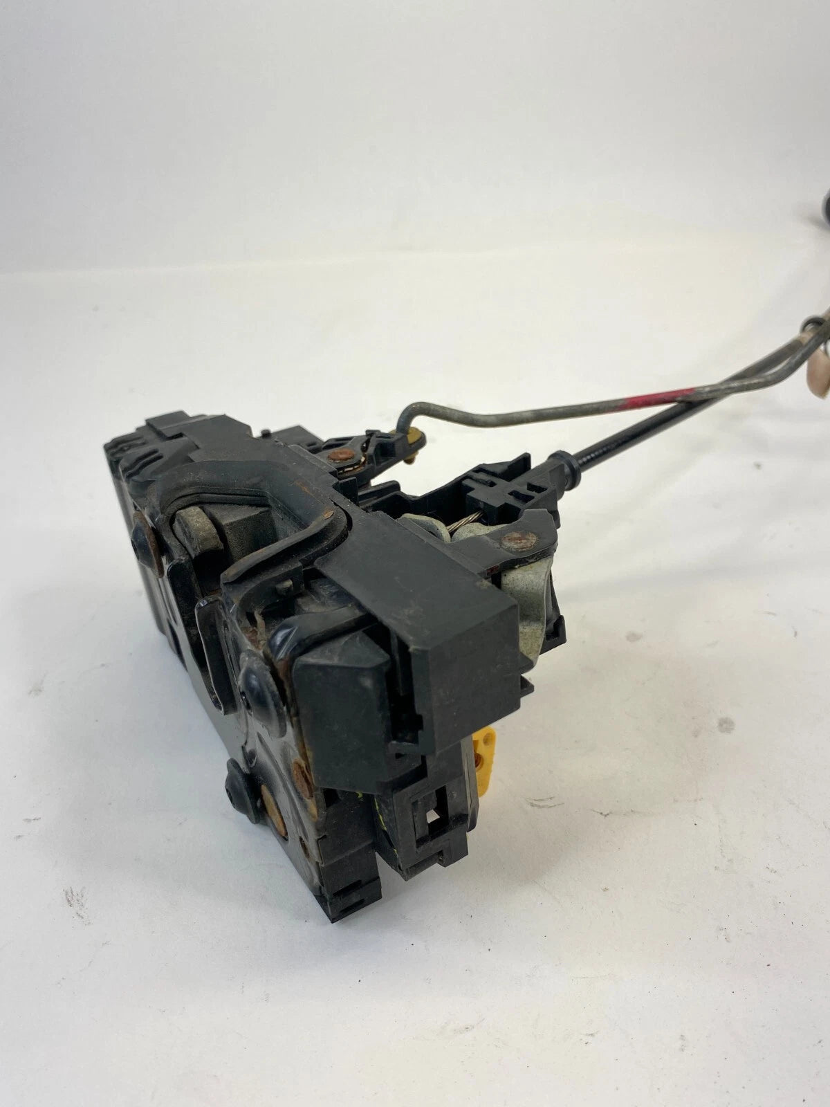 2005 2006 PONTIAC G6 SEDAN BACK REAR LEFT DOOR LOCK LATCH ACTUATOR 15233567 OEM