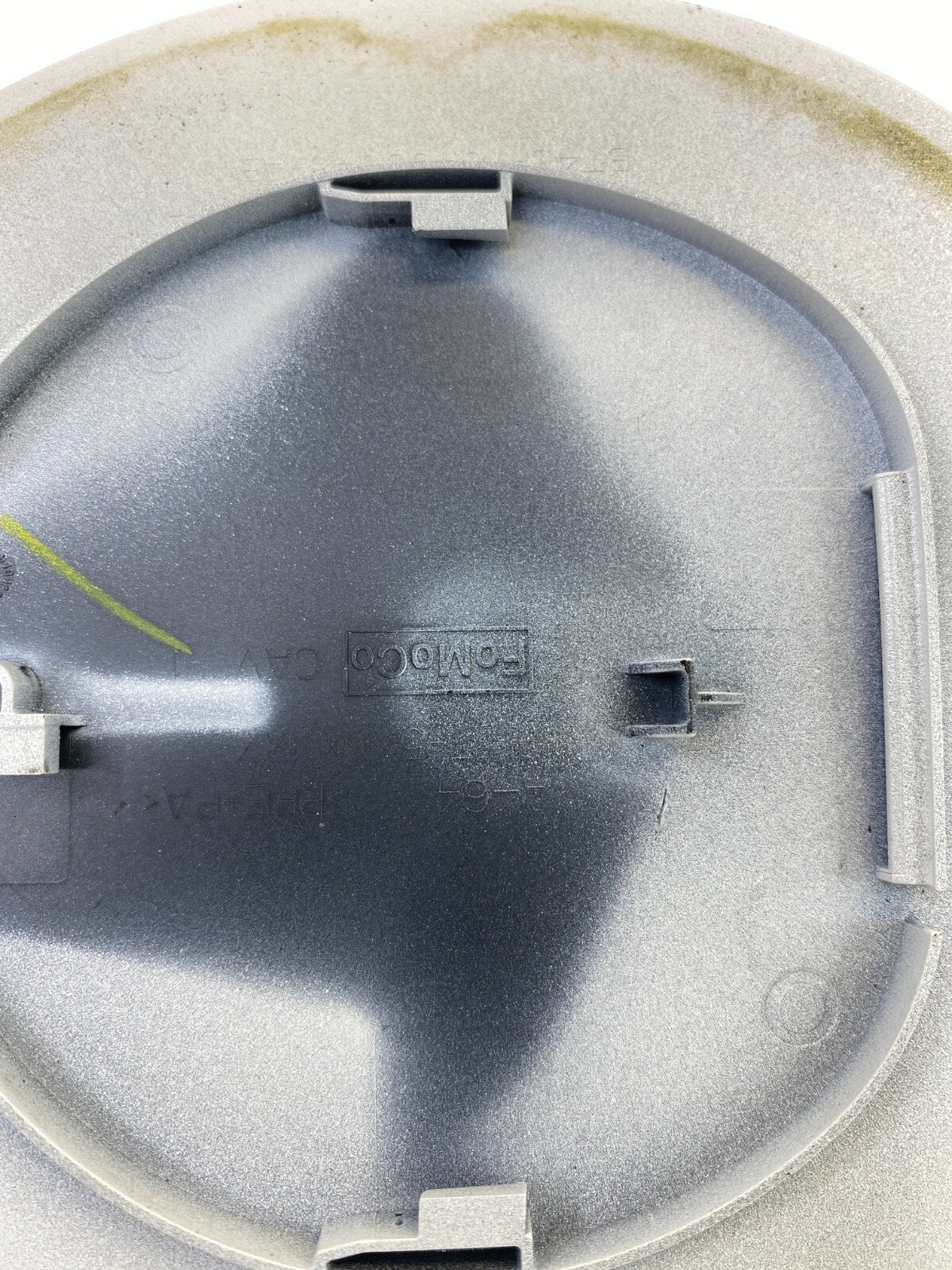 2011-2014 Ford Edge Quarter Panel Fuel Filler Tank Gas Door Lid Cover OEM