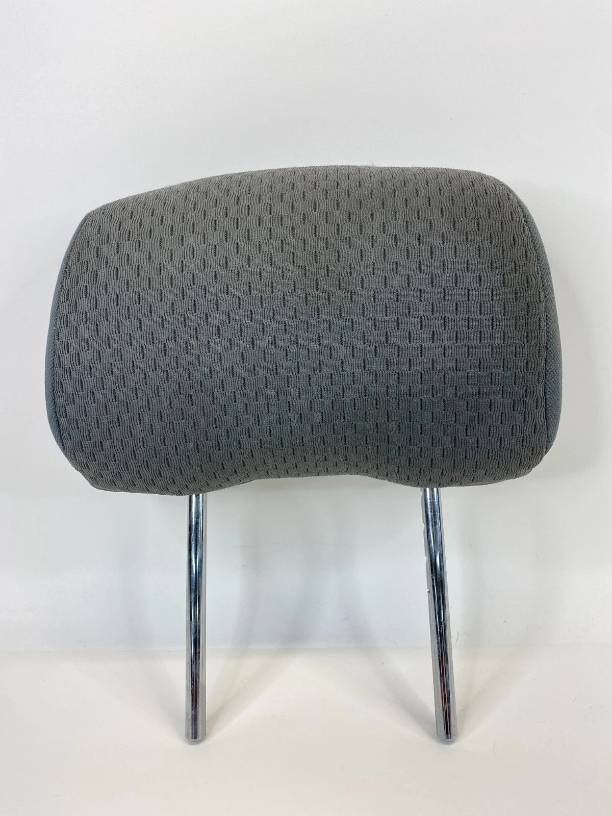 2002 2003 2004 NISSAN XTERRA RIGHT PASSENGER SIDE SEAT HEADREST HEAD REST OEM