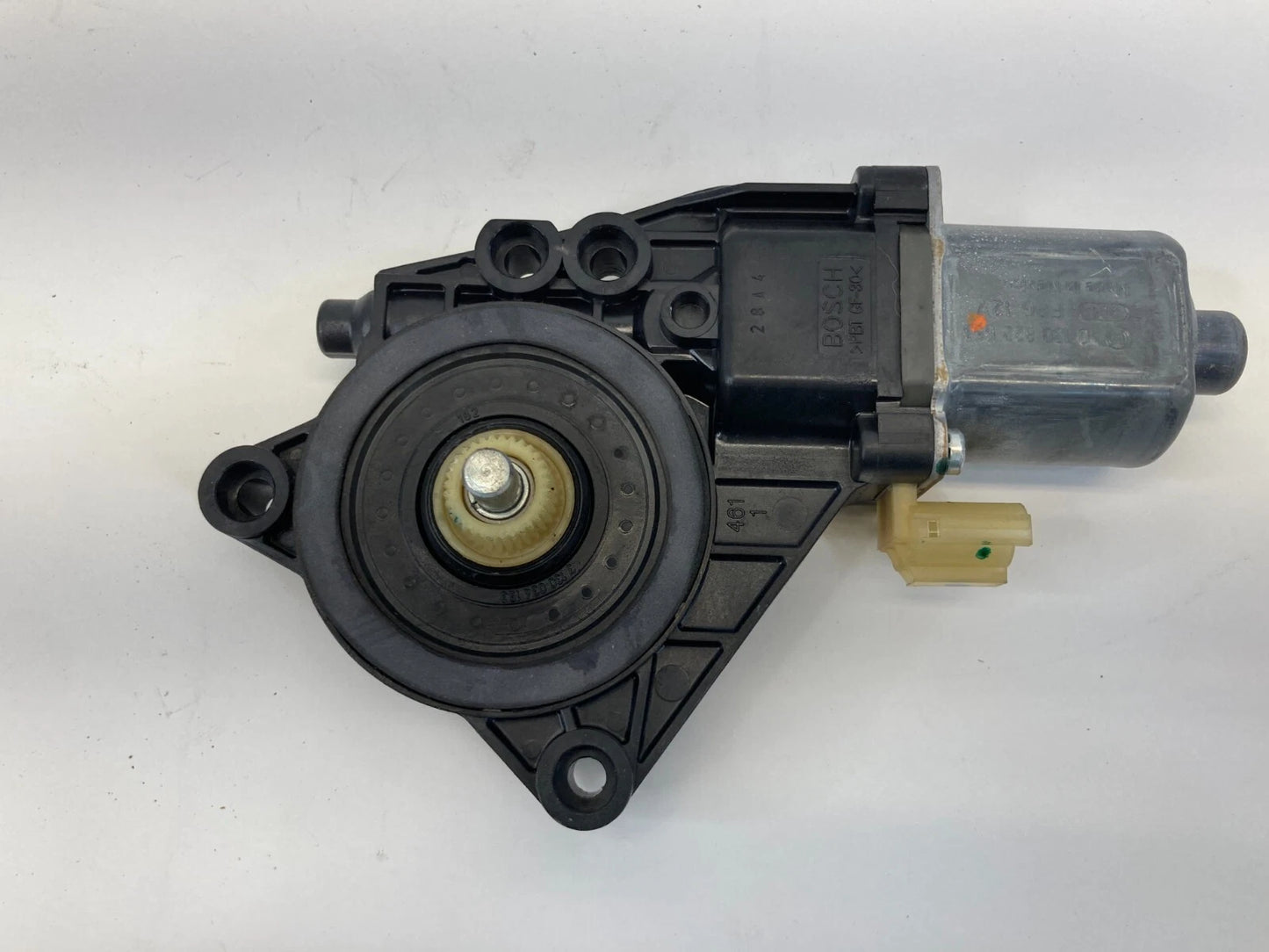 2011-2014 HYUNDAI SONATA SEDAN REAR RIGHT SIDE DOOR WINDOW MOTOR 83460-3Q000 OEM