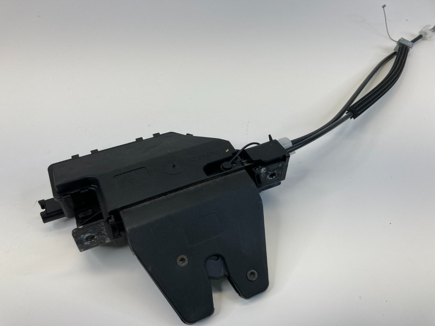 2007 2008 BMW 328xi SEDAN Trunk Lock Latch Release Actuator Assy OEM