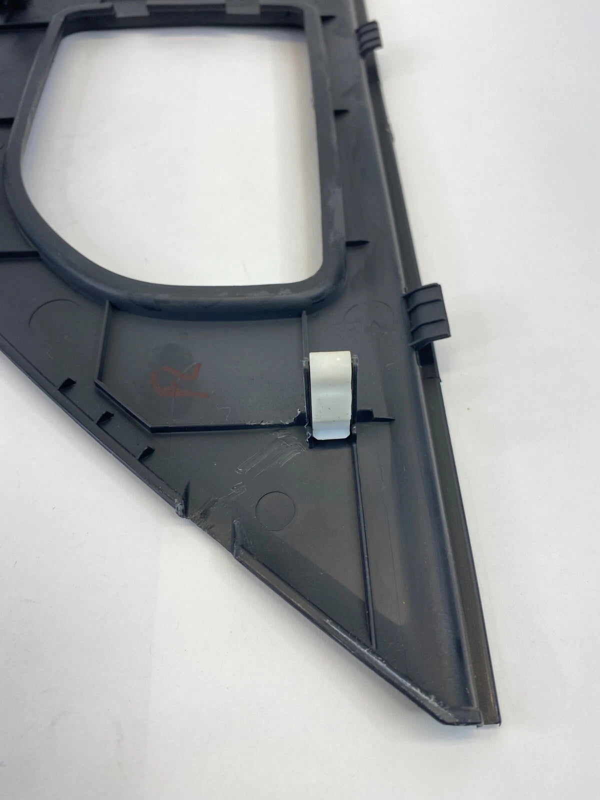 2010-2013 KIA FORTE FRONT DASH LEFT DRIVER SIDE FUSE BOX COVER TRIM PANEL CAP