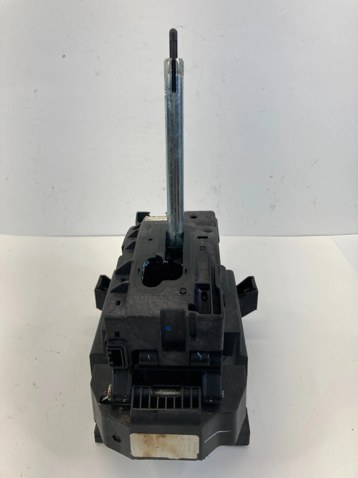 11 Buick LaCrosse Automatic Transmission Floor Gear Shifter Shift Lever 13576883