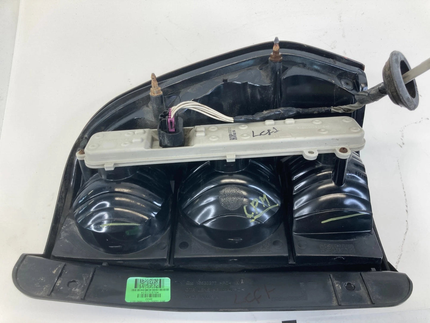 02-09 CHEVROLET TRAILBLAZER LEFT DRIVER TAIL LIGHT LAMP TAILLIGHT 16530277 OEM