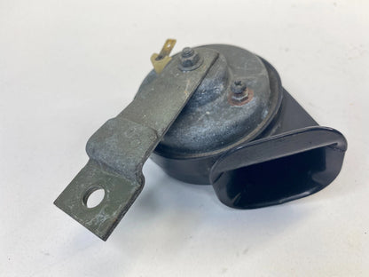 97 98 99 00 01 02 03 INFINITI QX4 HIGH HORN NOTE SIGNAL ALARM SIREN E9004035 OEM