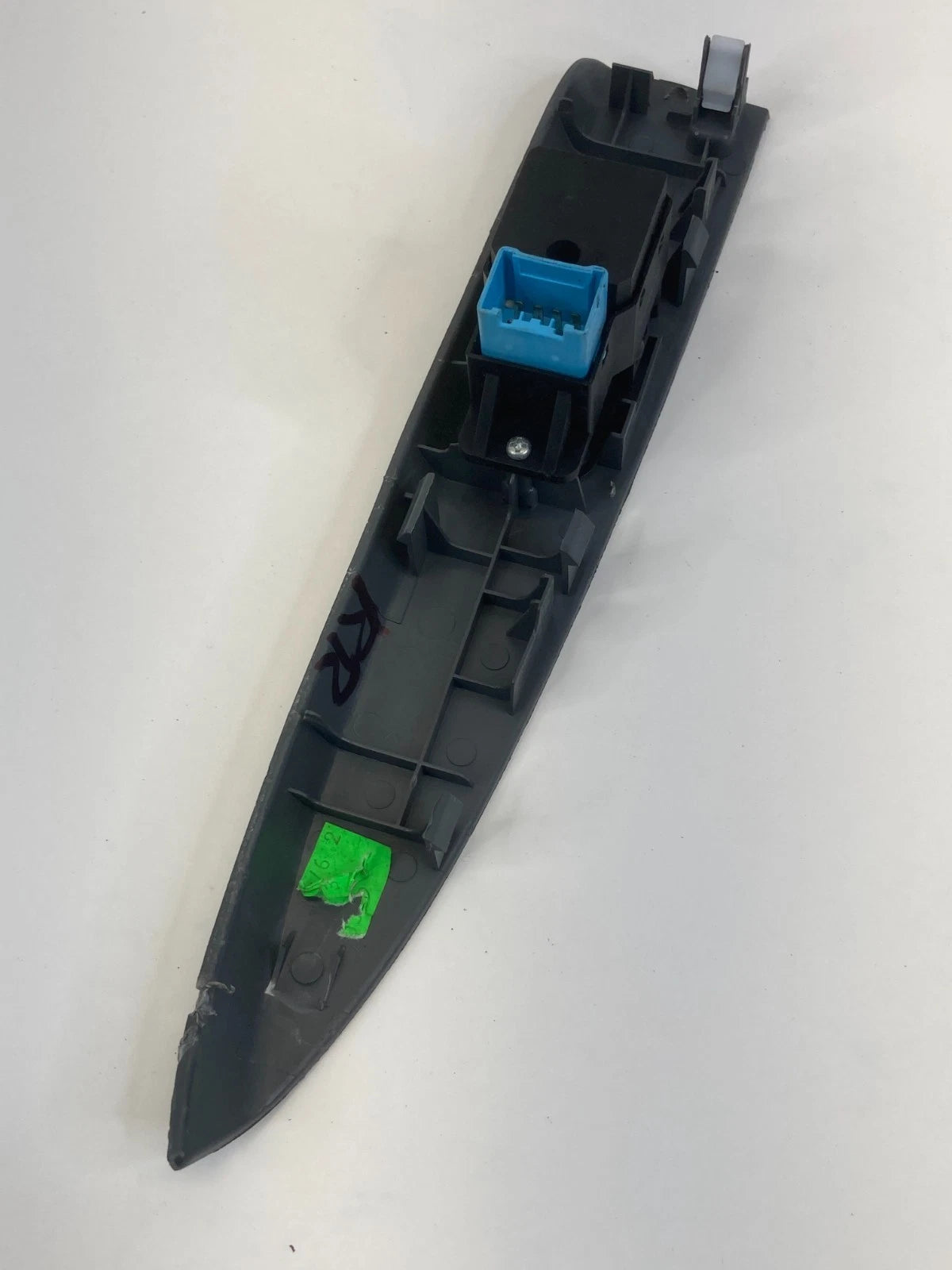 05-10 HONDA ODYSSEY REAR RIGHT SIDE DOOR WINDOW SWITCH W/ BEZEL 83740-SHJ-A010