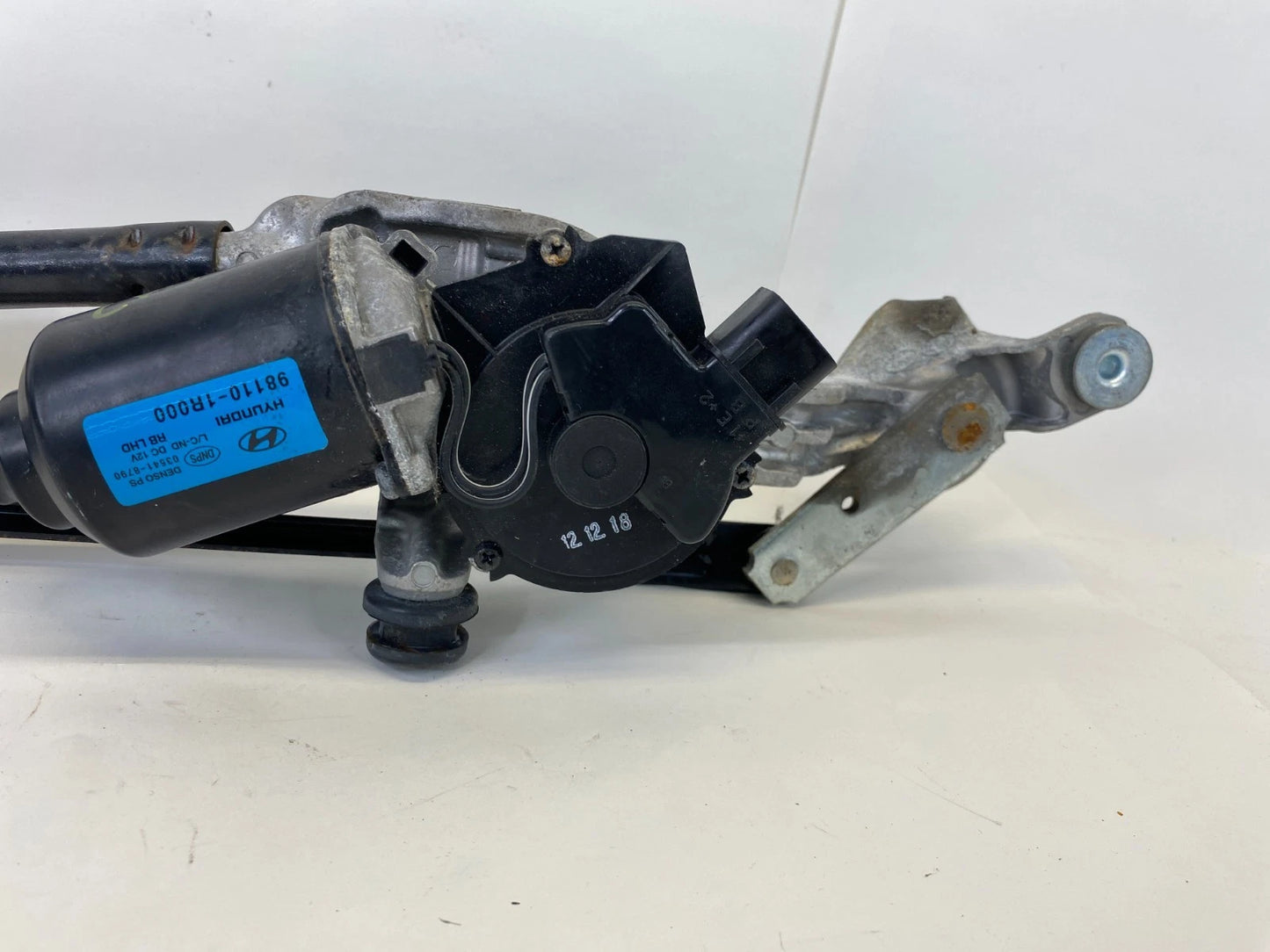 12-17 HYUNDAI ACCENT FRONT WIPER MOTOR W/ LINKAGE TRANSMISSION 98110-1R000 OEM
