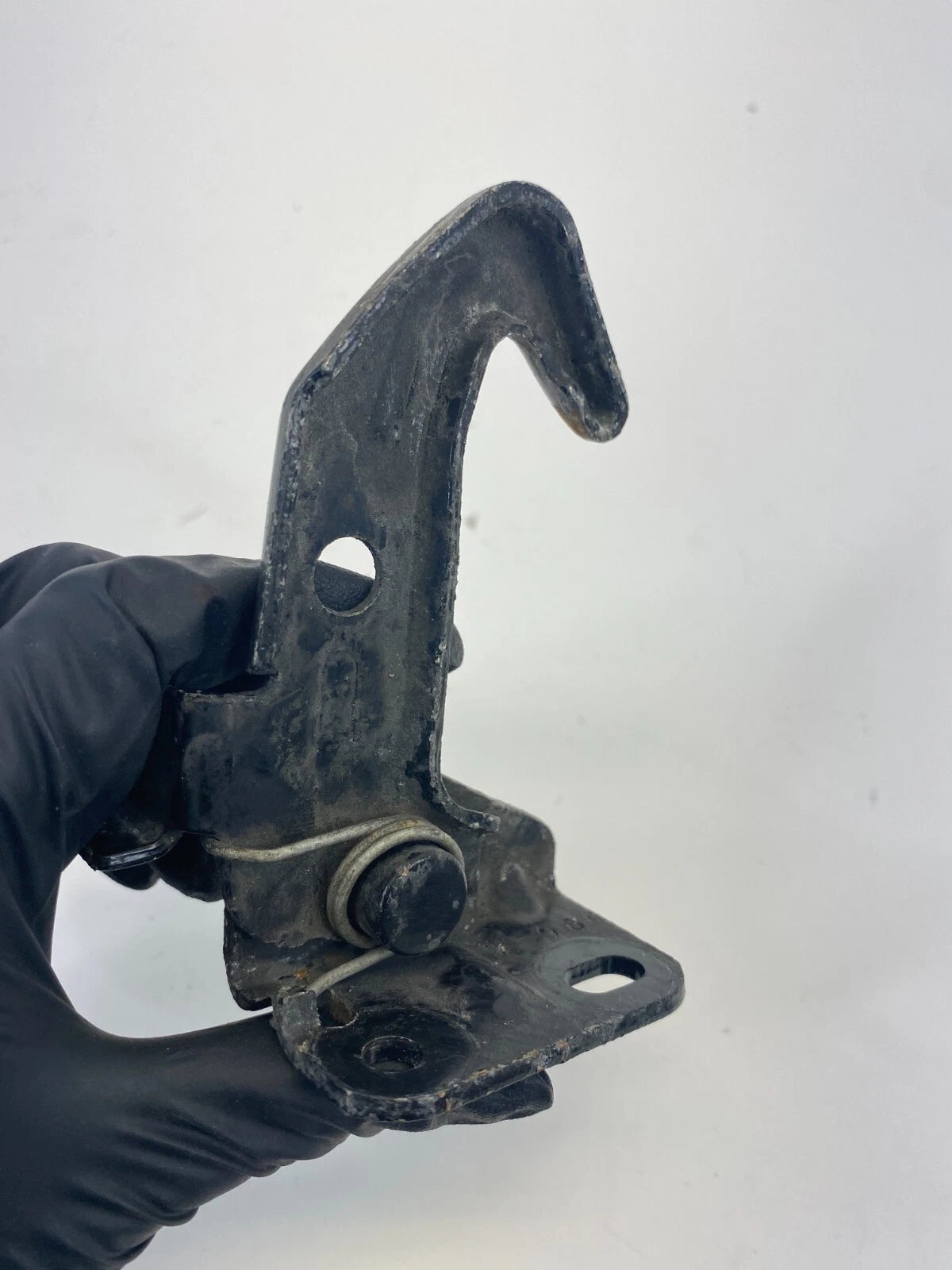 2007-2009 SUZUKI XL-7 HOOD BONNET SAFETY CATCH LOCK LATCH ASSY OEM