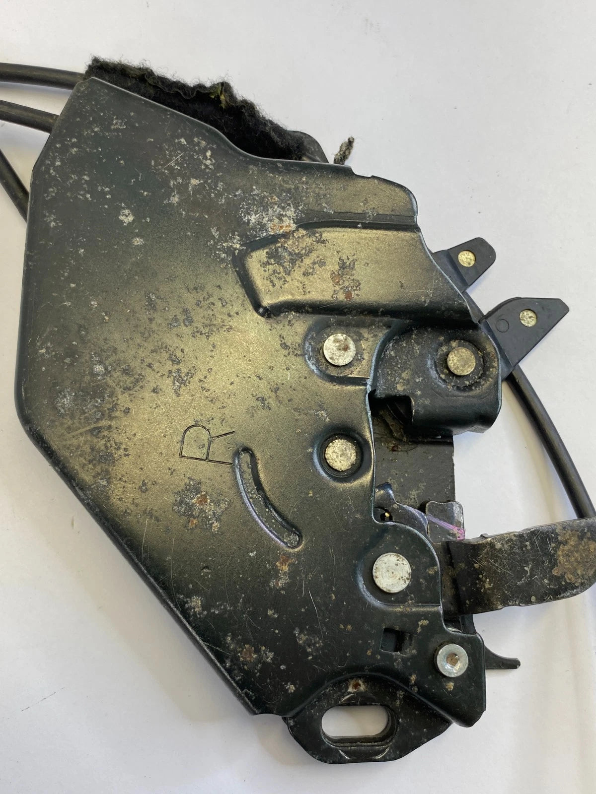 2004-2010 TOYOTA SIENNA REAR LEFT SLIDING DOOR LOCK MECHANISM ASSEMBLY OEM