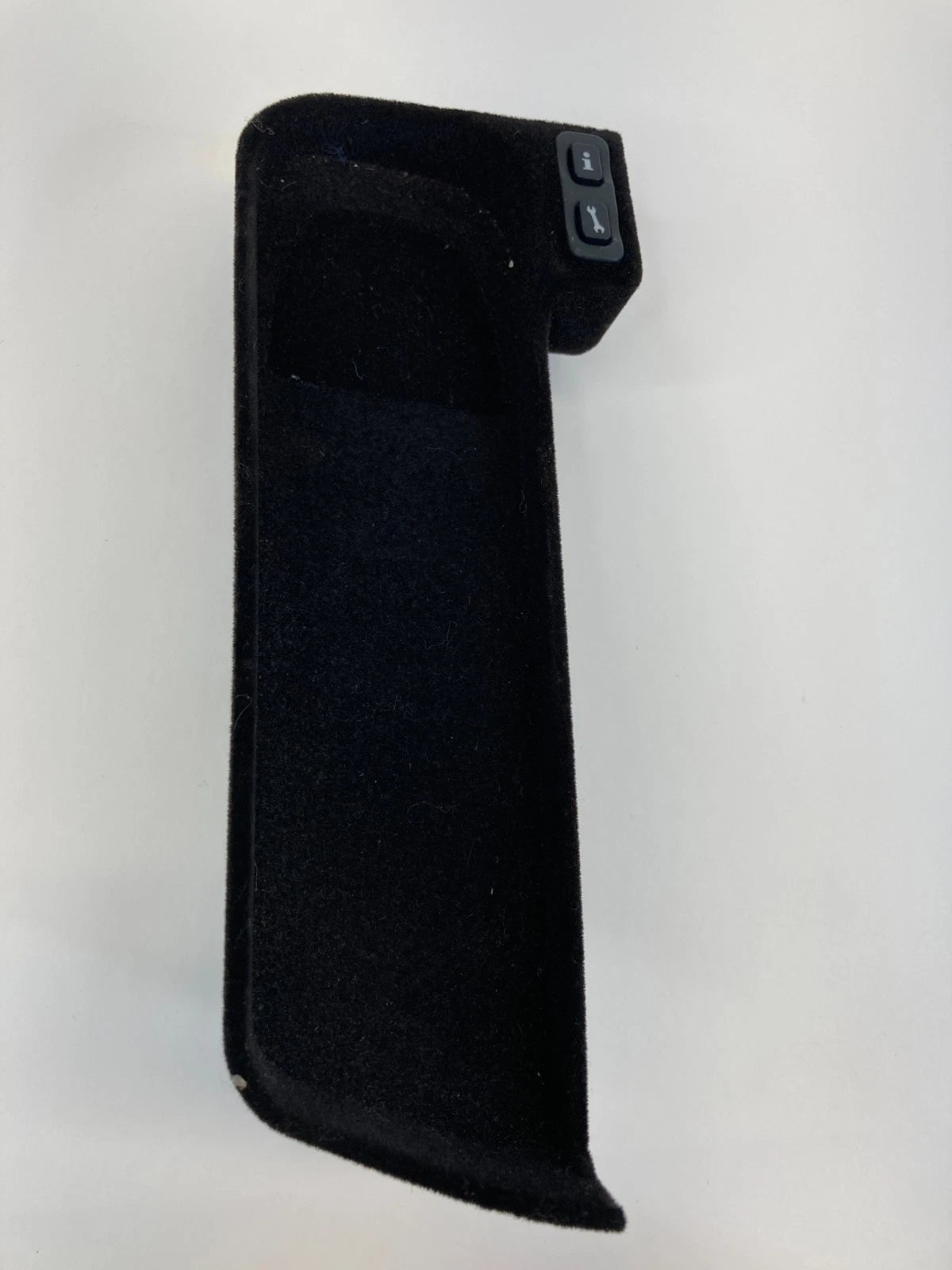 2006 MERCEDES BENZ CLS500 CENTER CONSOLE INSERT VOICE CONTROL COVER A2198230411