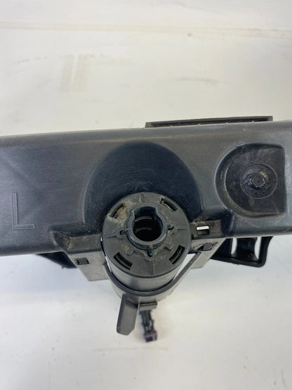 2007 2008 BMW 328XI HEADLIGHT LAMP MOUNT BRACKET DRIVER SIDE LH 51647116707 OEM