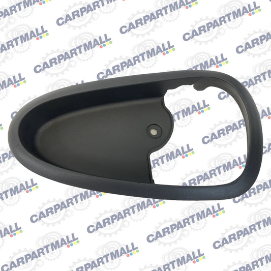 99-05 PONTIAC GRAND AM SEDAN REAR RIGHT INNER DOOR HANDLE COVER BEZEL 22617660
