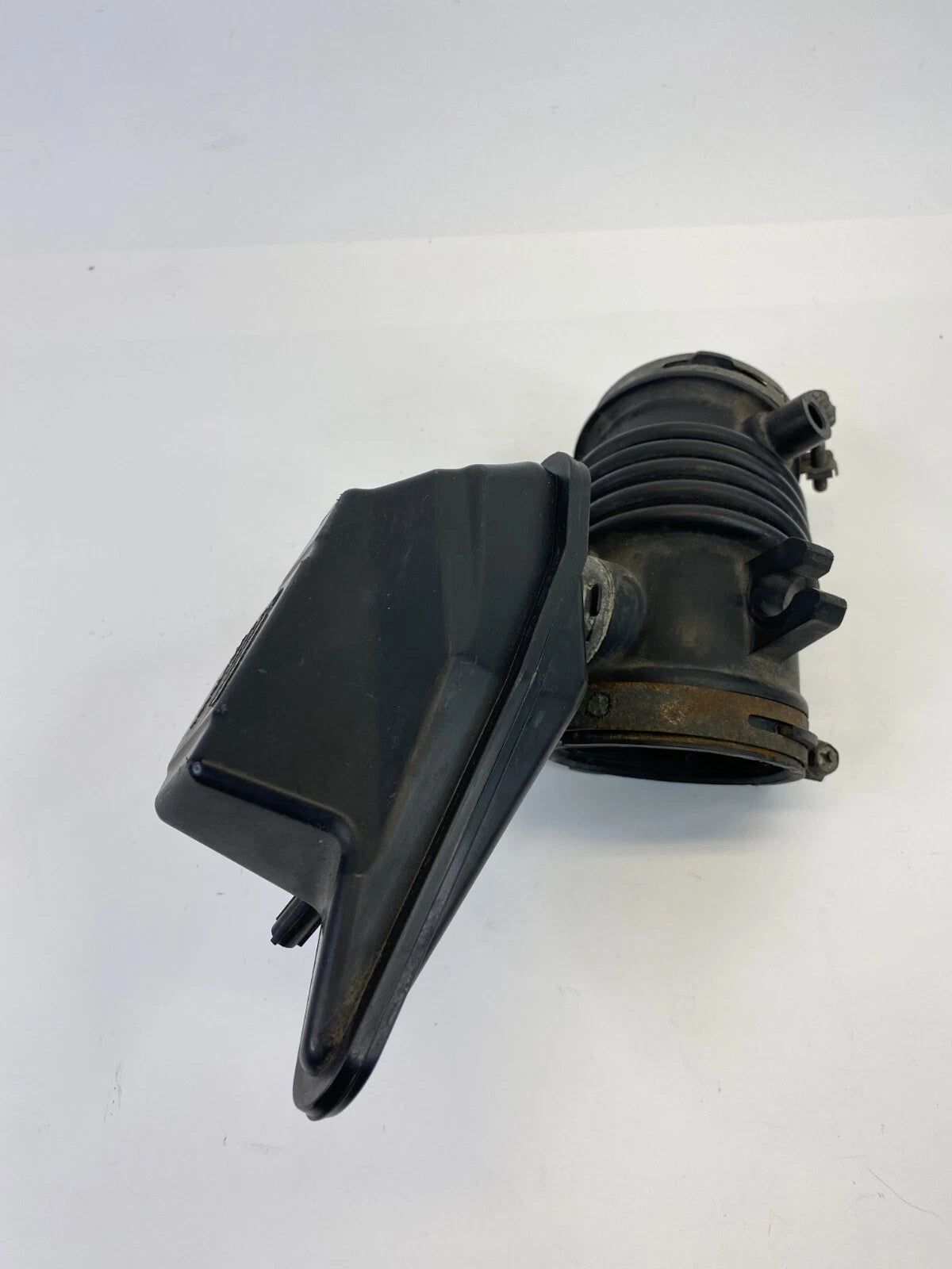 2012-2015 MAZDA 5 AIR INTAKE HOSE RESONATOR TUBE DUCT ASSEMBLY LF8J13195 OEM