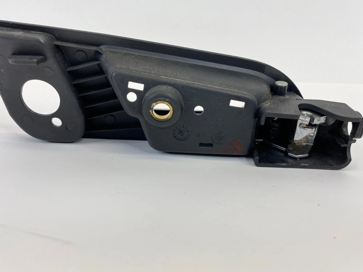 2007-2016 GMC ACADIA REAR LEFT SIDE INNER INTERIOR DOOR HANDLE ASSEMBLY OEM