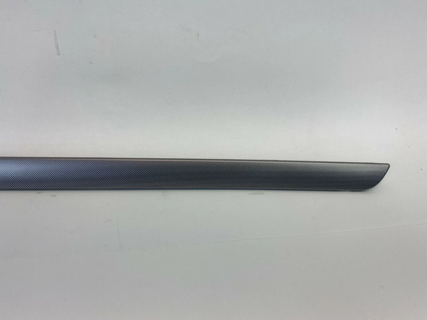 2005-2010 VW VOLKSWAGEN JETTA FRONT RIGHT DOOR PANEL TRIM MOLDING 1K4867440 OEM