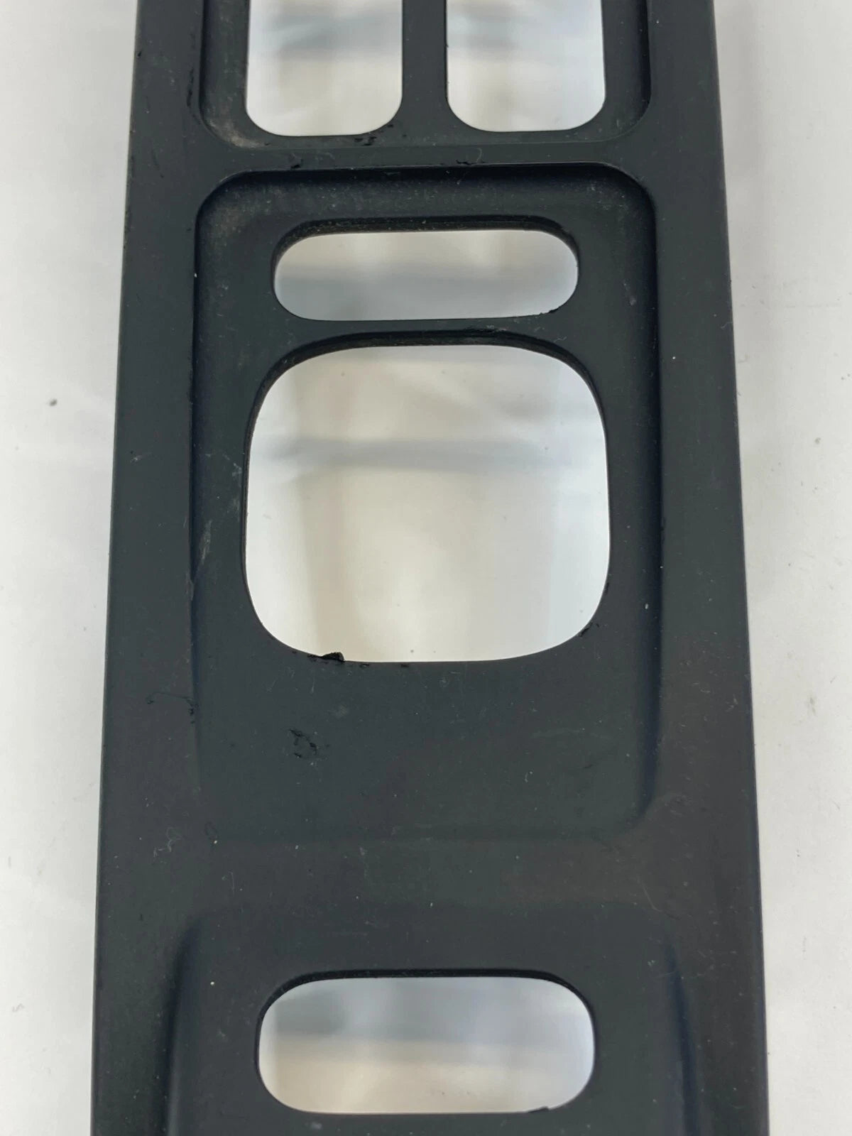 2004-2006 CADILLAC SRX FRONT LEFT DRIVER DOOR WINDOW SWITCH BEZEL COVER TRIM OEM