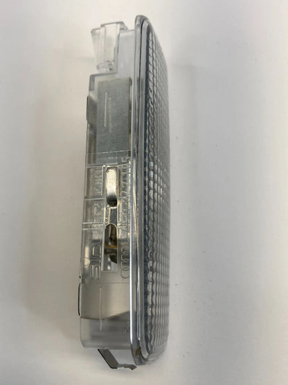 05-16 AUDI A4 FRONT LEFT SIDE ROOF VISOR DOME MAP VANITY LIGHT LAMP 4D0947105A