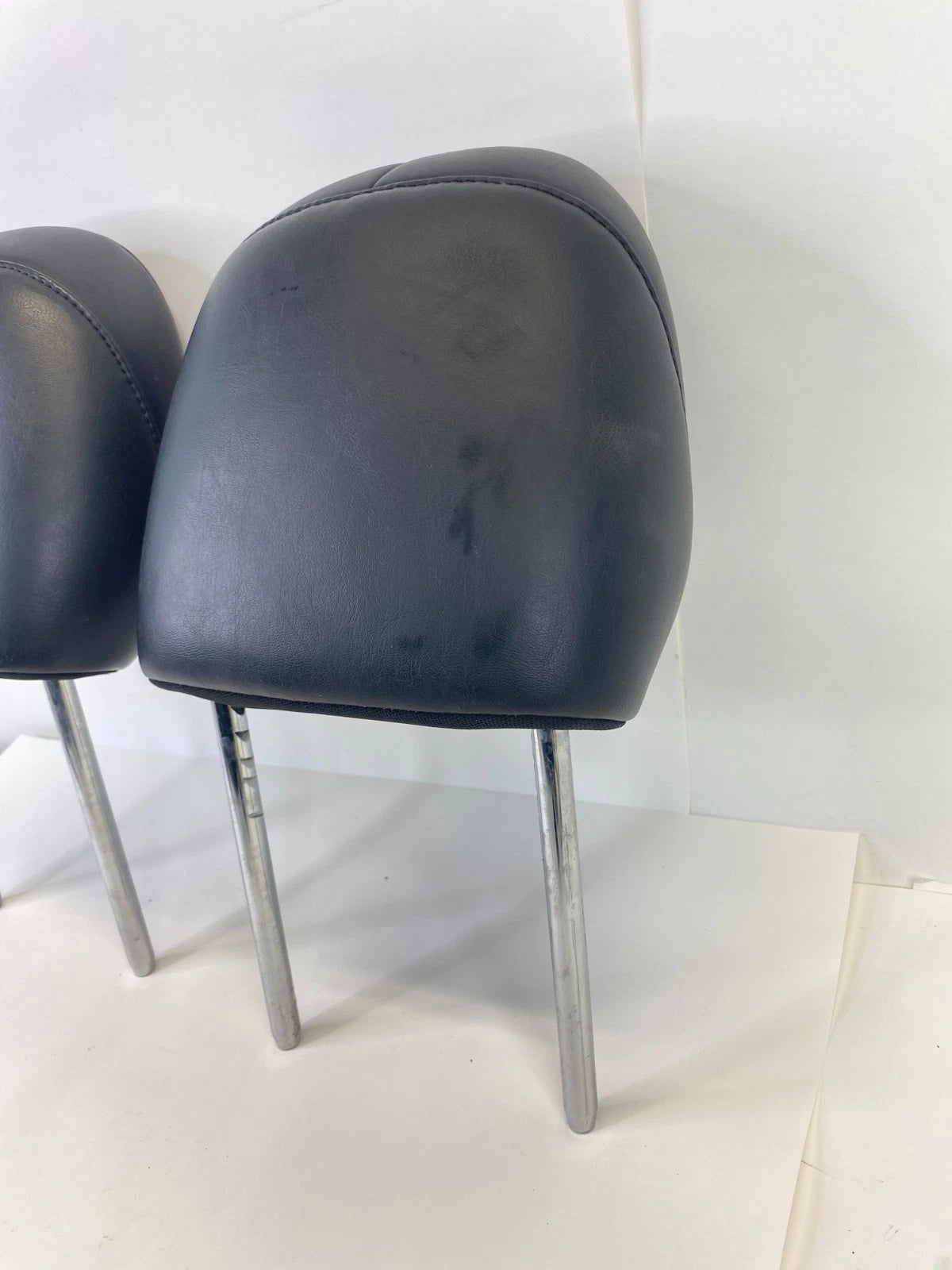 2013-2016 DODGE DART FRONT SEAT HEADREST HEAD REST SET 2 RH LH LEATHER BLACK