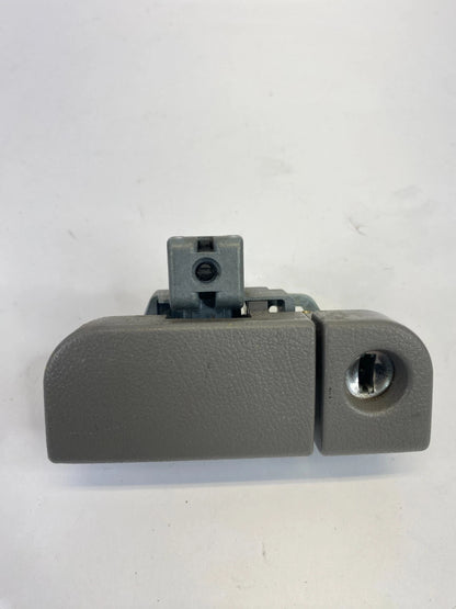 1999-2004 HONDA ODYSSEY GLOVE BOX DOOR COMPARTMENT LOCK LATCH HANDLE RELEASE OEM