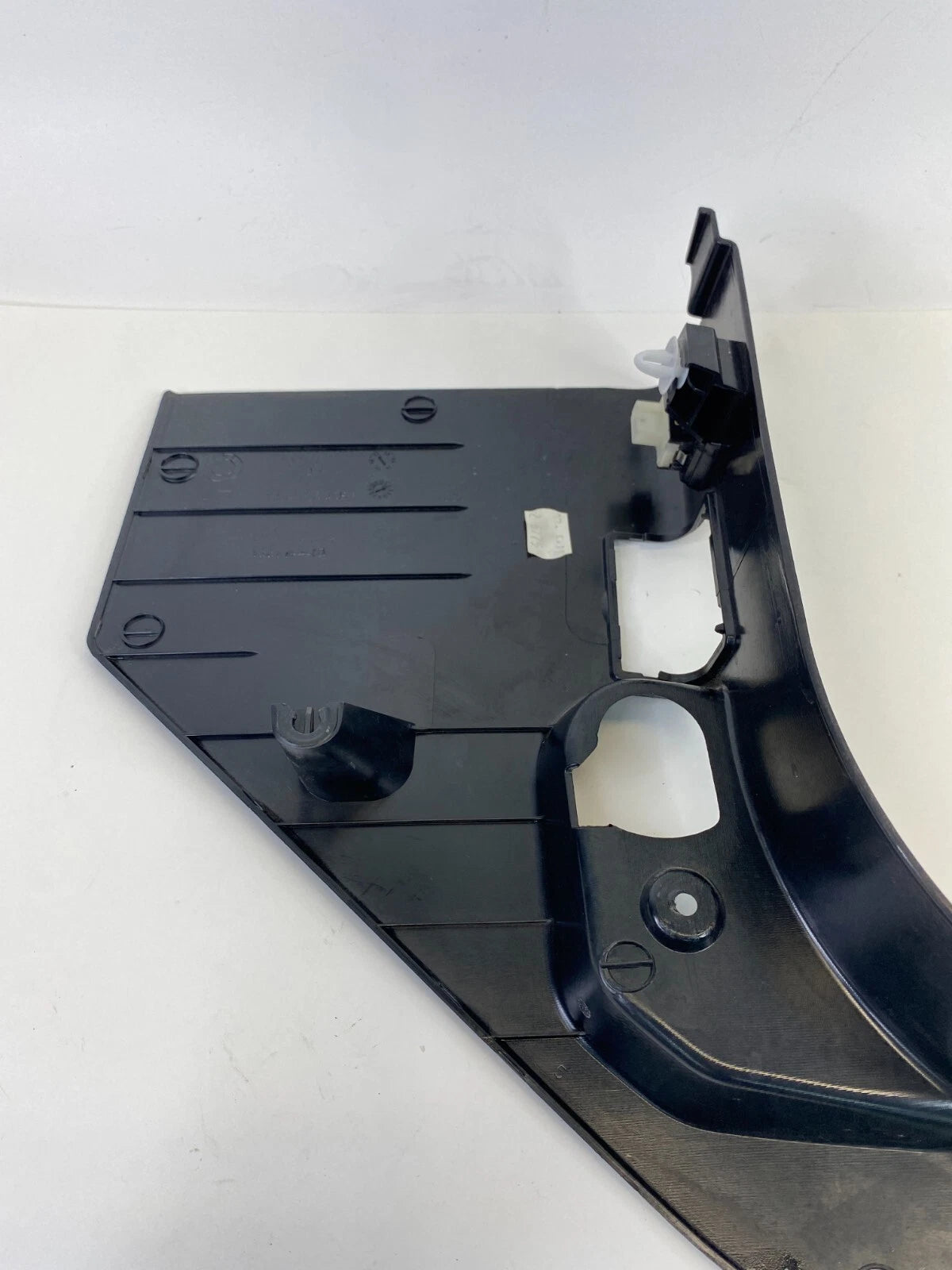 2011-2017 BMW X3 FRONT LEFT DRIVER FOOTWELL KICK PANEL TRIM OEM FACTORY 9175043