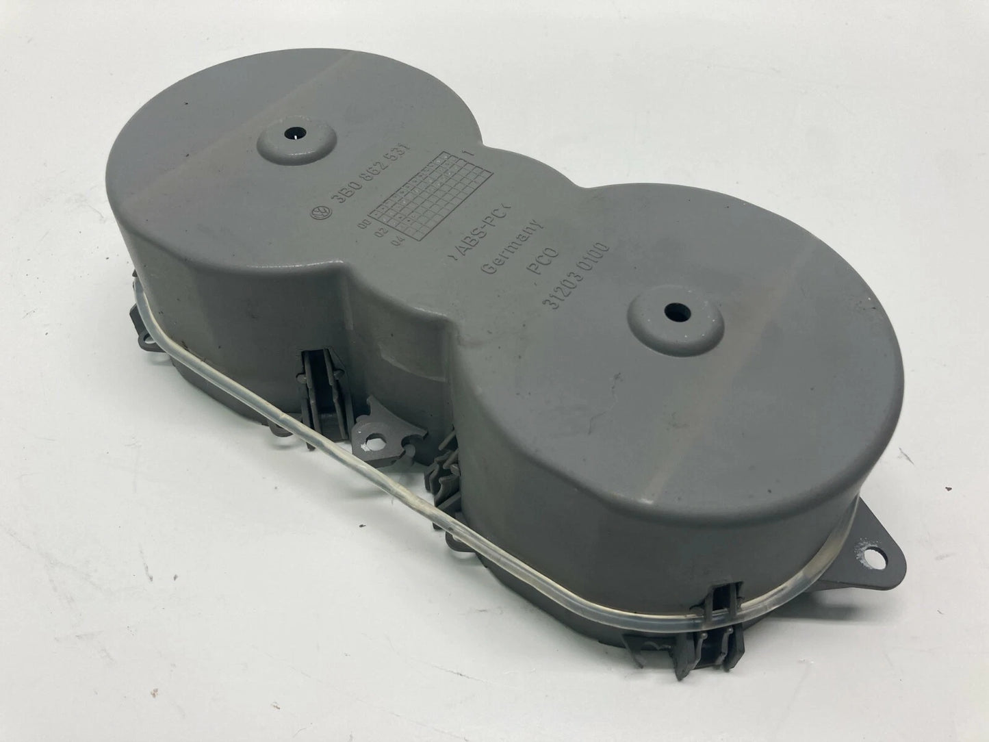 01 02 03 04 05 VW VOLKSWAGEN PASSAT CENTER CONSOLE CUP HOLDER 3B0862531 OEM