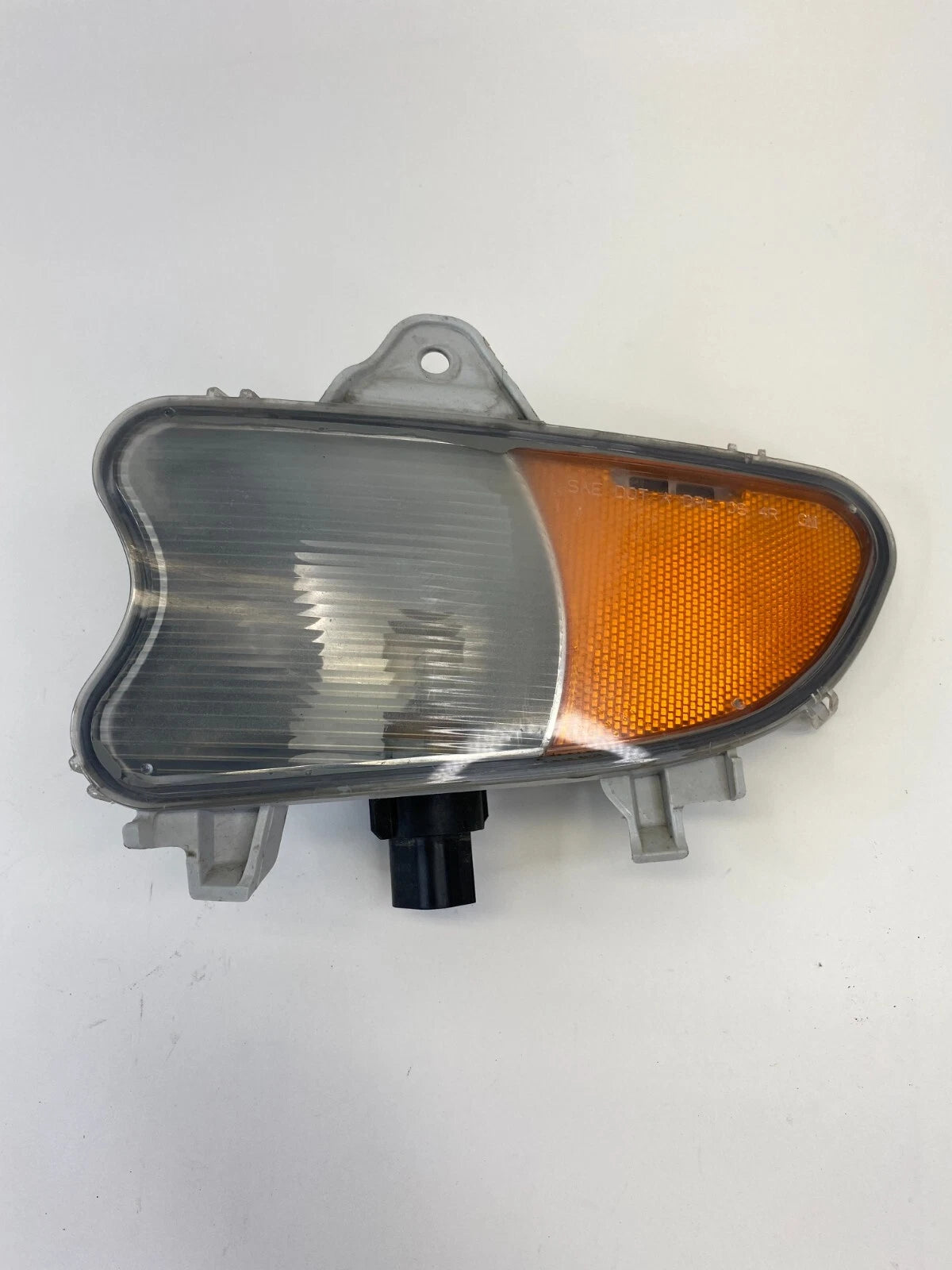 2008-2012 BUICK ENCLAVE FRONT LEFT DRIVER SIDE DAYTIME RUNNING LAMP 15130029 OEM