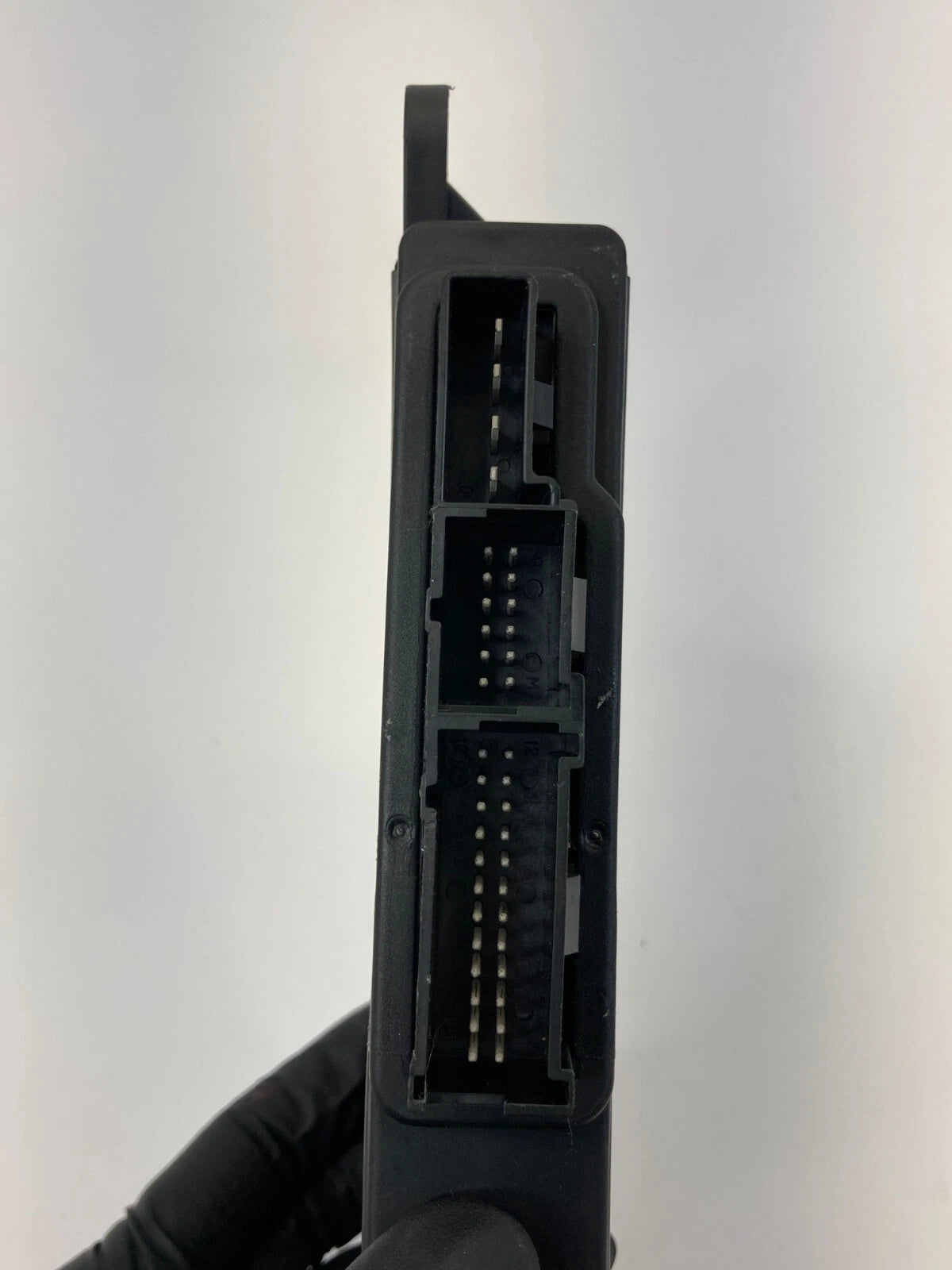 2006 2007 CADILLAC SRX CTS REAR RIGHT DOOR LOCK CONTROL MODULE UNIT 15251256 OEM