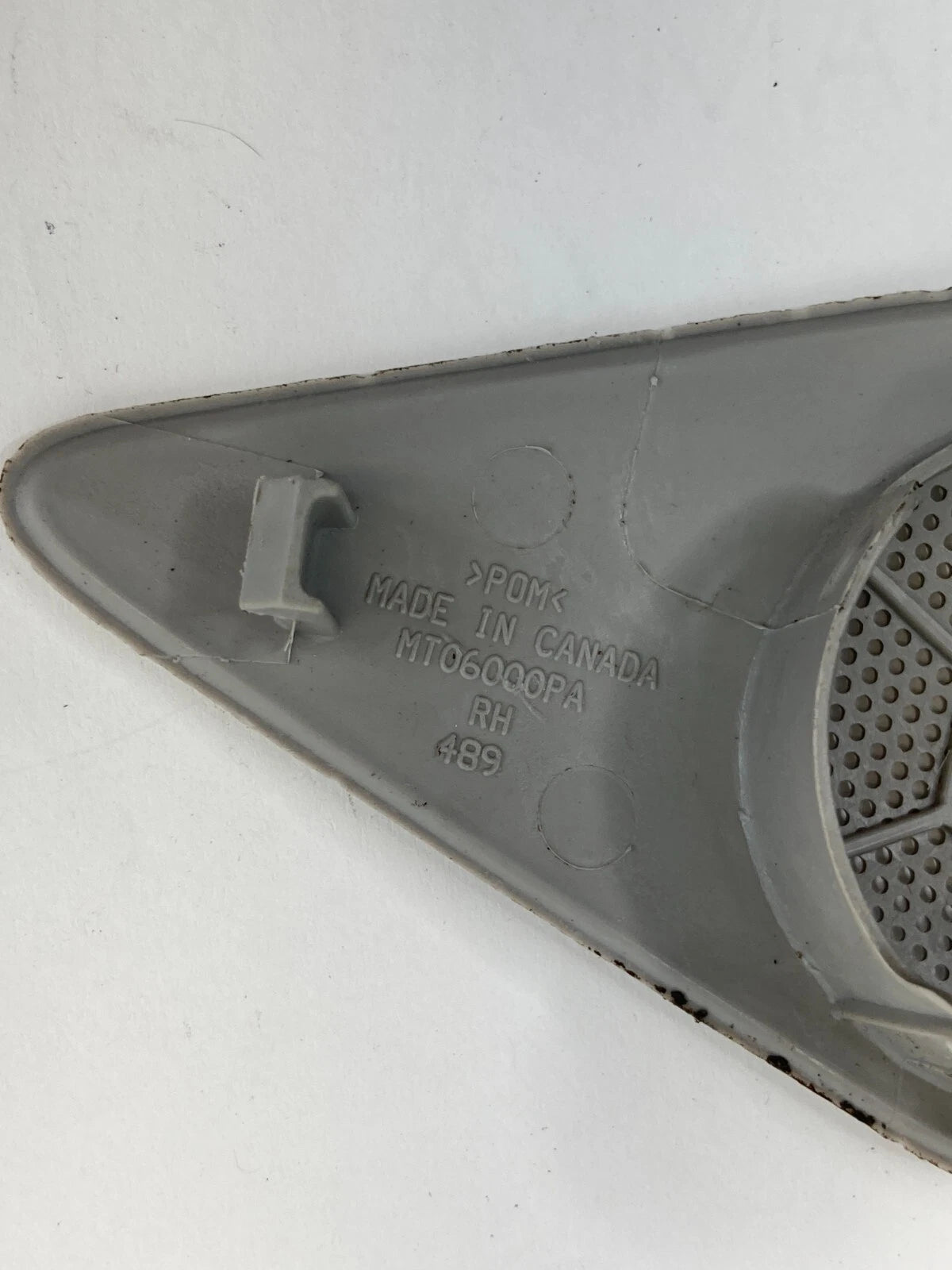 2010-2017 CHEVY EQUINOX FRONT RIGHT SIDE A-PILLAR GARNISH SPEAKER GRILLE COVER