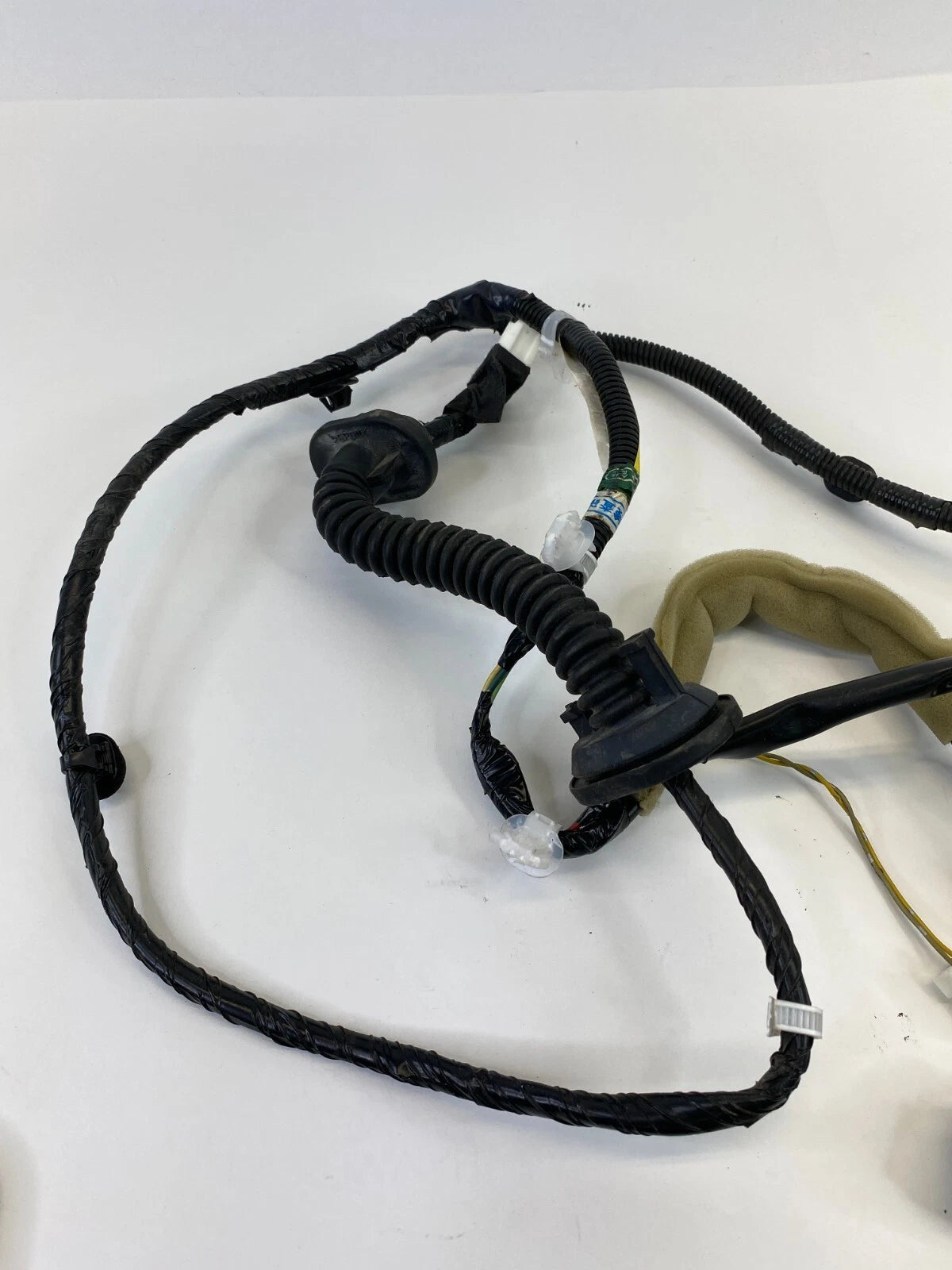 2008-2013 NISSAN ROGUE REAR RIGHT SIDE DOOR HARNESS WIRING WIRE 24126-JM00A OEM