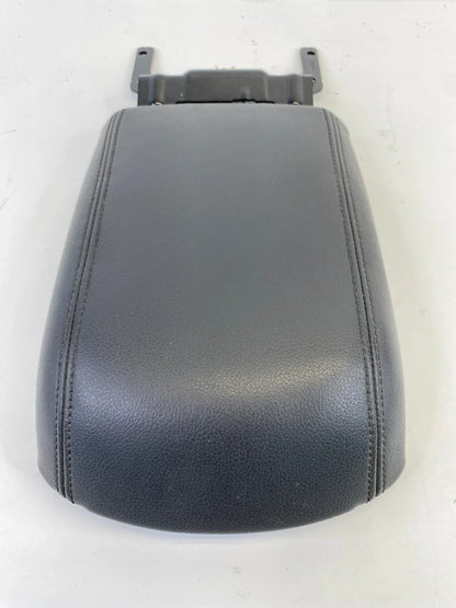 2013-2016 FORD ESCAPE CENTER CONSOLE ARMREST ARM REST LID TOP COVER OEM