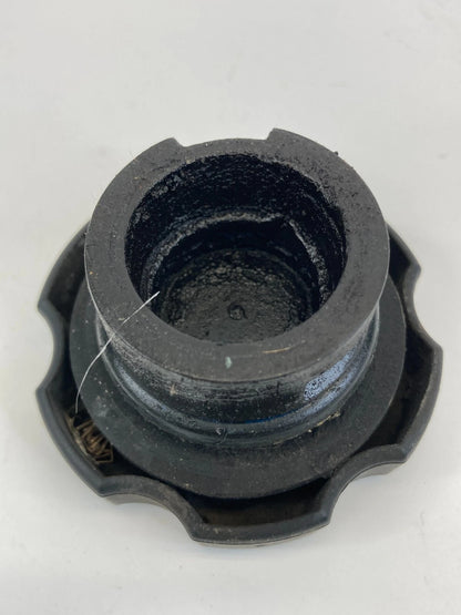 2002-2009 CHEVROLET TRAILBLAZER 4.2L ENGINE OIL FILLER CAP COVER LID SAE 5W-30