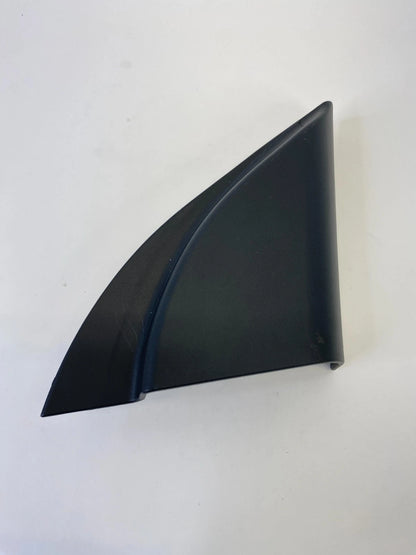 2017-2020 HYUNDAI ELANTRA FRONT RIGHT PASSENGER INTERIOR DOOR MIRROR TRIM COVER
