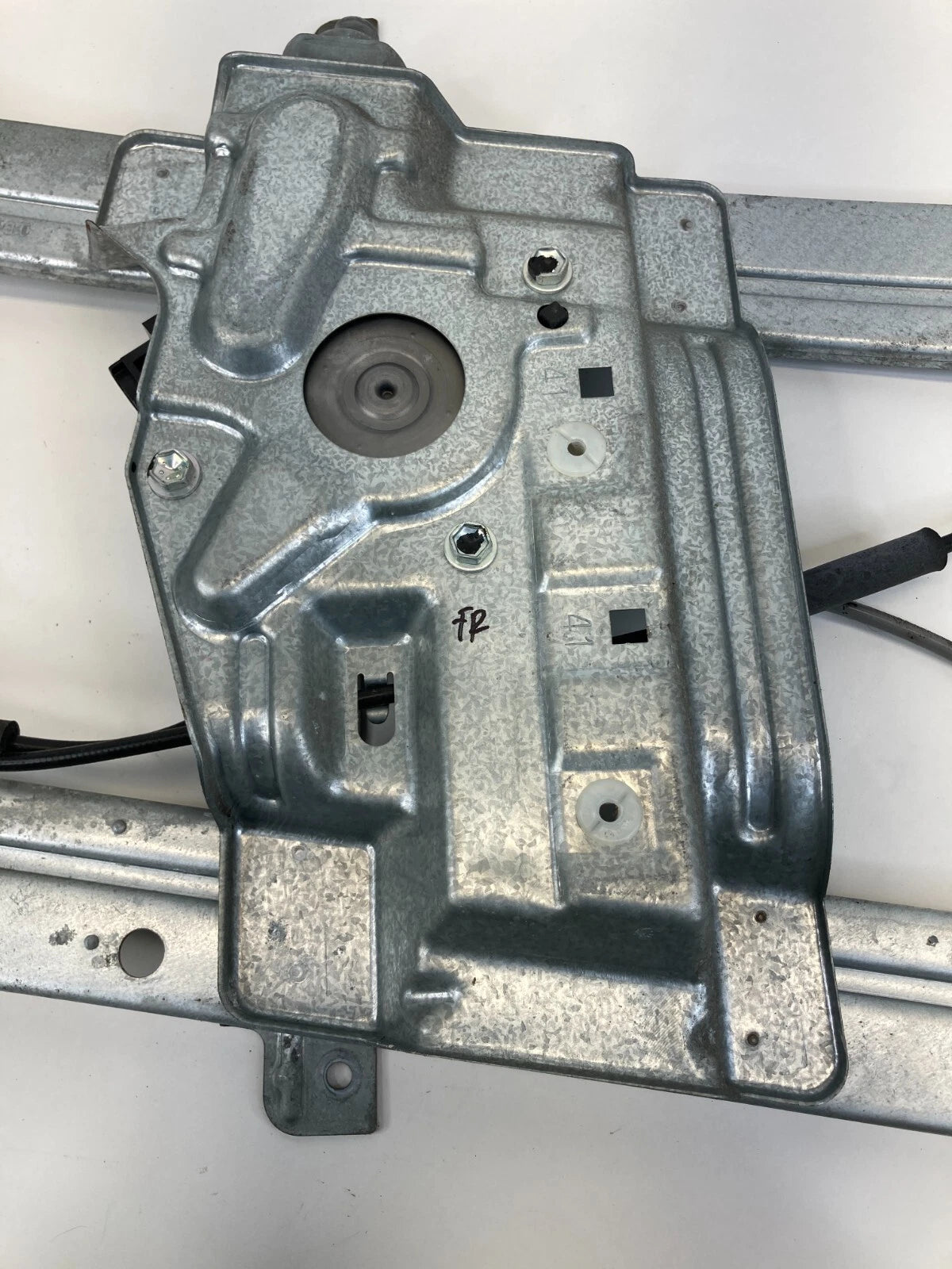 04-12 MITSUBISHI GALANT FR RIGHT SIDE DOOR POWER WINDOW MOTOR W/ REGULATOR OEM