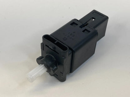 2007 08 09 10 11 2012 MAZDA CX-7 CX7 BRAKE LIGHT LAMP STOP SWITCH OEM
