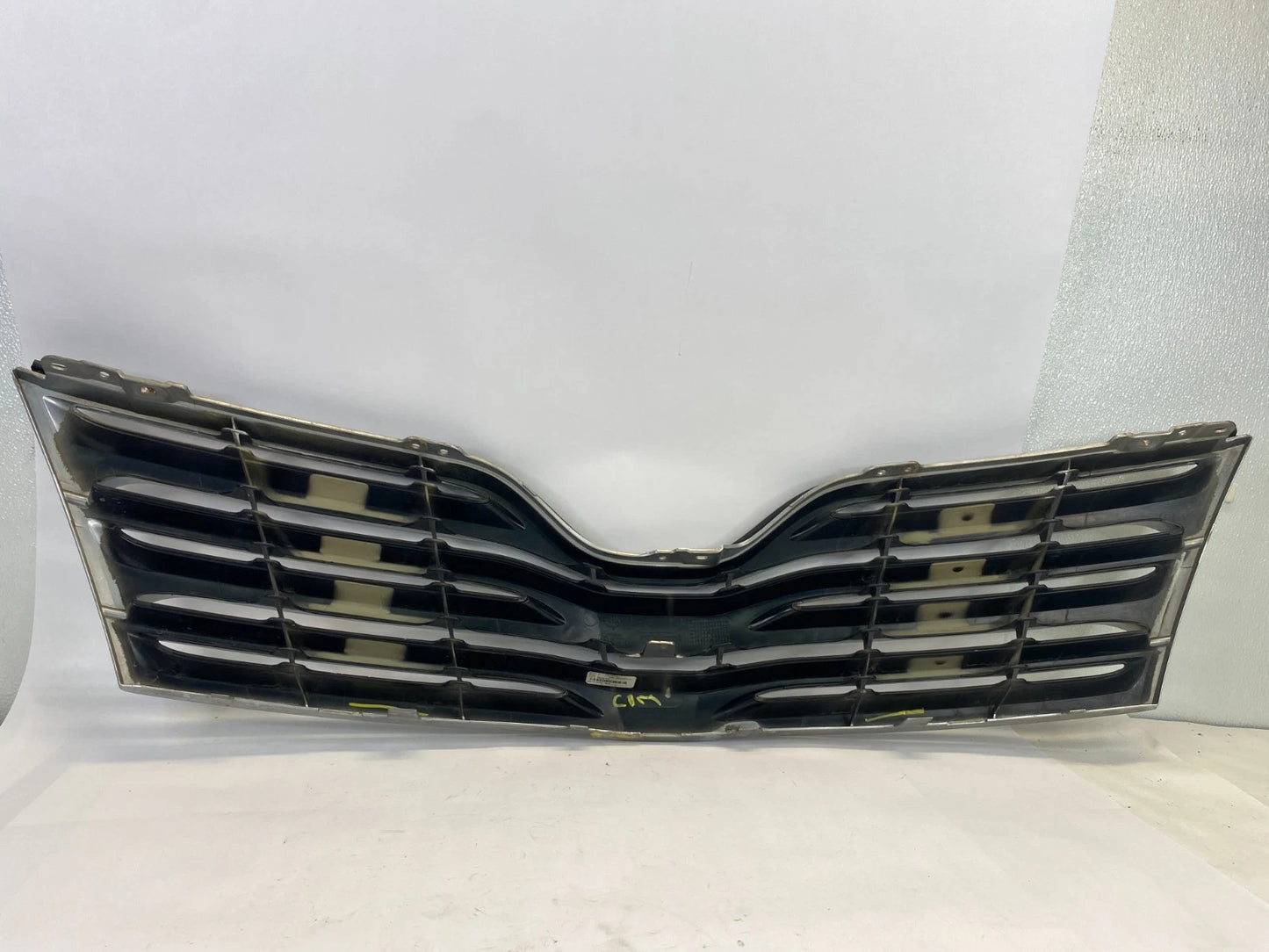 2009 2010 2011 2012 TOYOTA VENZA FRONT UPPER GRILLE GRILL 53111-0T010B OEM