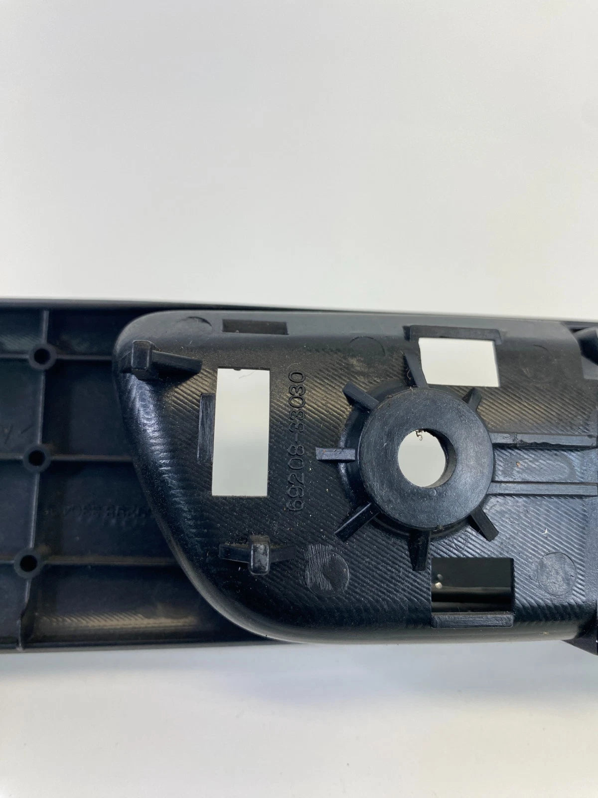 2002 2003 LEXUS ES300 REAR LEFT BACK SIDE INNER DOOR HANDLE 69298-33040 OEM