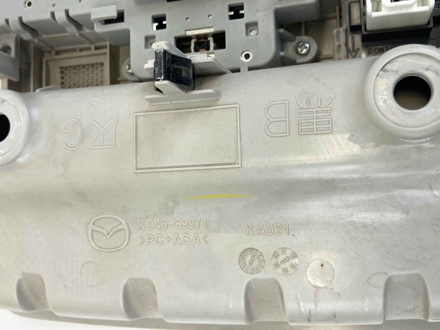 2013-2016 MAZDA CX-5 OVERHEAD CONSOLE MAP LIGHT SUNROOF SWITCH KD45-69971 OEM