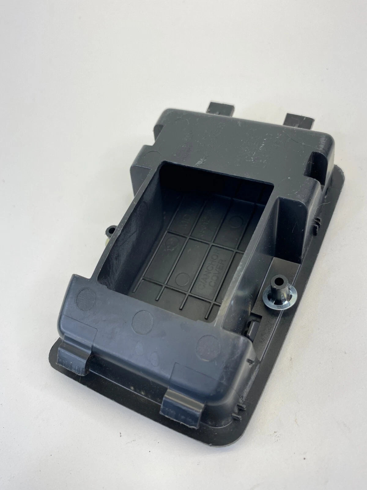 14-16 HYUNDAI ELANTRA REAR SEAT CHILD ANCHOR COVER TRIM BEZEL 85612-3X500 OEM
