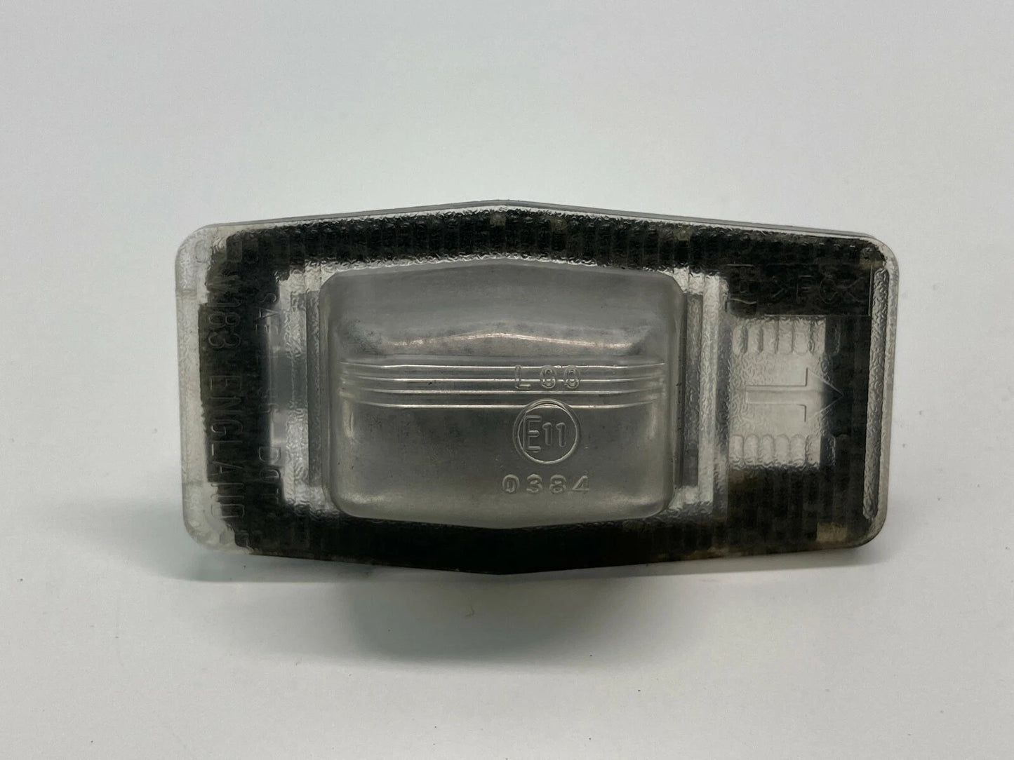 04 05 06 MAZDA MPV REAR TAIL GATE LID LICENSE PLATE LIGHT LAMP ASSEMBLY E110384