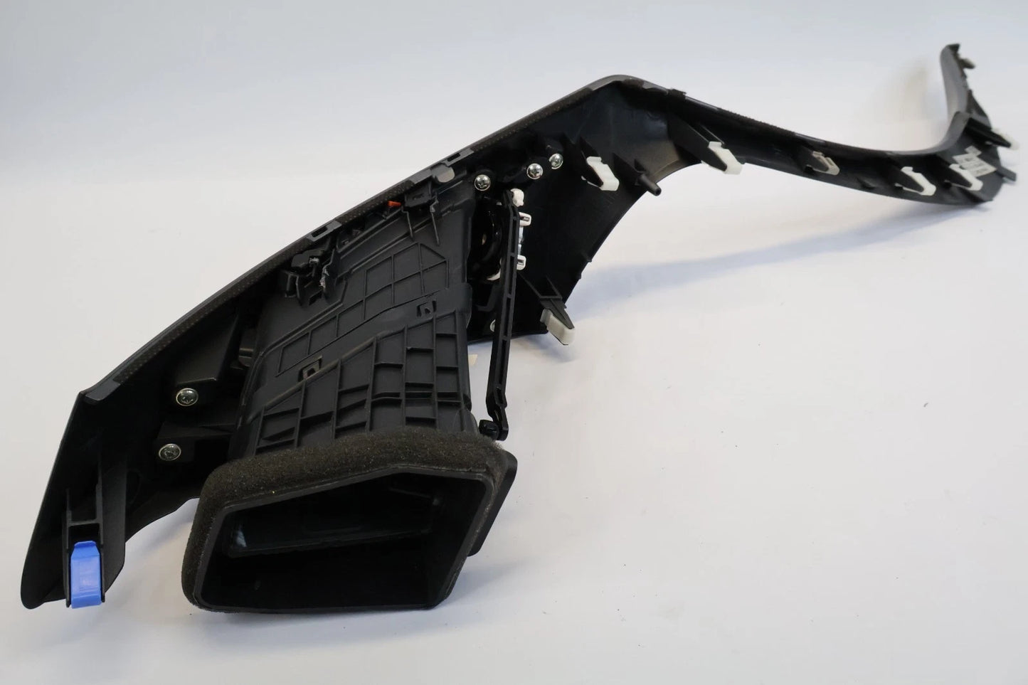 2014-2016 HYUNDAI ELANTRA DASH CENTER RIGHT SIDE AIR VENT GRILLE 97420-3XAA0 OEM