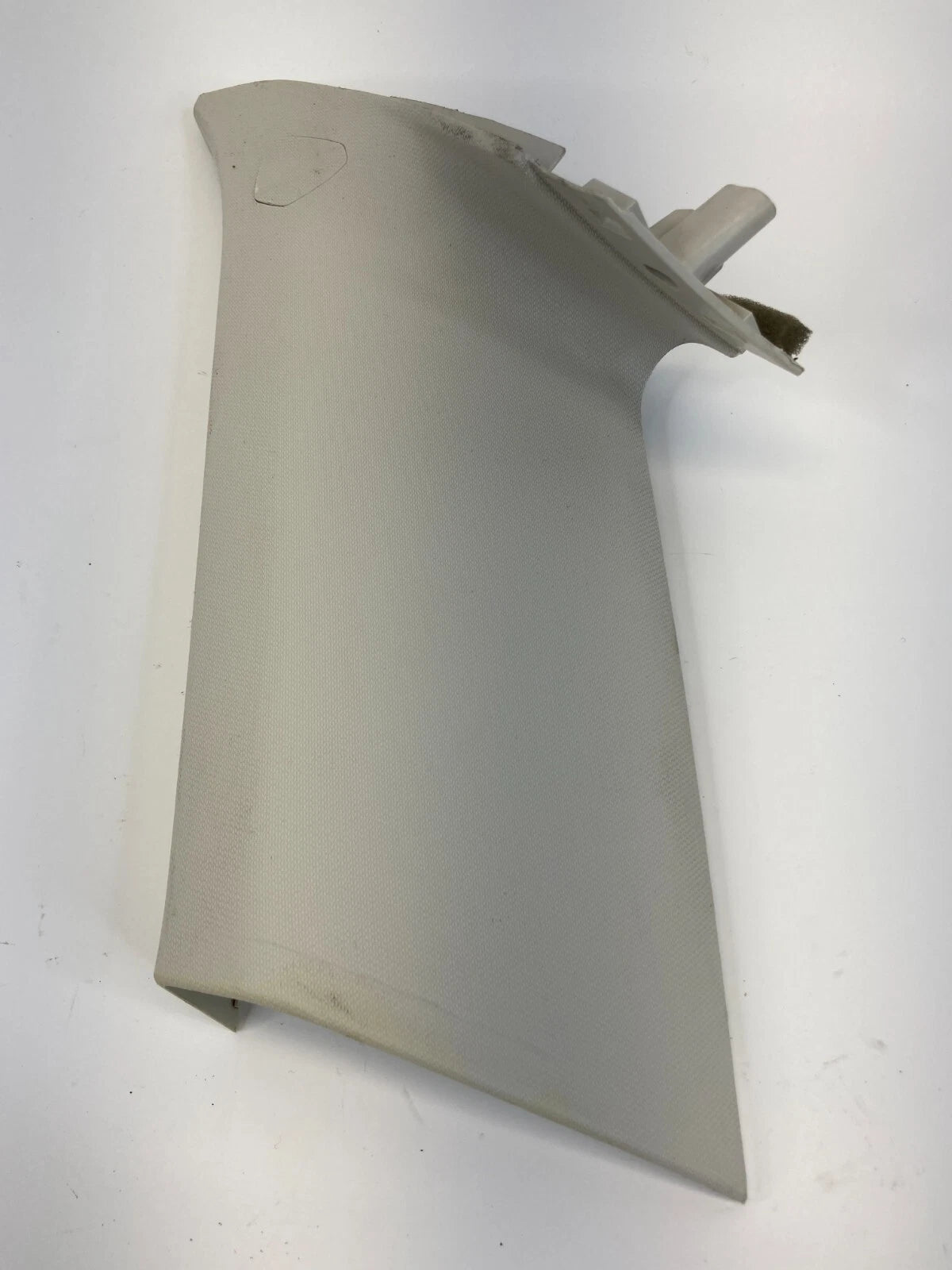 2012-2018 FORD FOCUS REAR RIGHT UPPER C PILLAR COVER BEZEL TRIM OEM