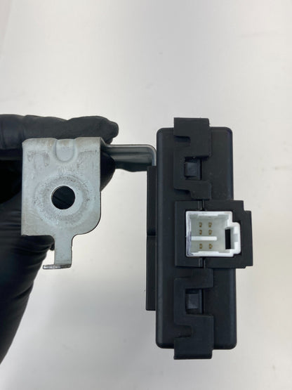 2014-2016 Kia Soul Tire Pressure Monitor Sensor TPMS Control Module 95800-B2000