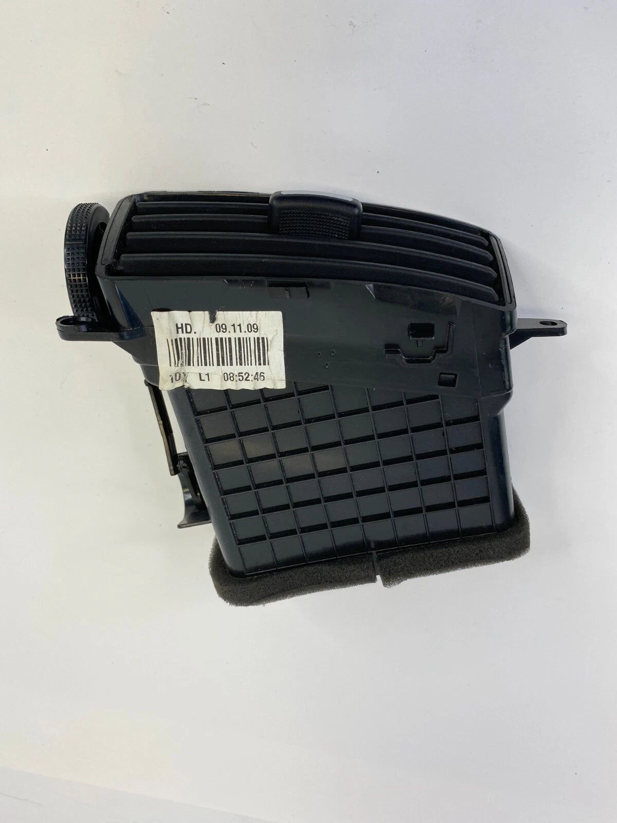 2007-2010 HYUNDAI ELANTRA DASH CENTER RIGHT SIDE AC AIR VENT OUTLET DUCT GRILL