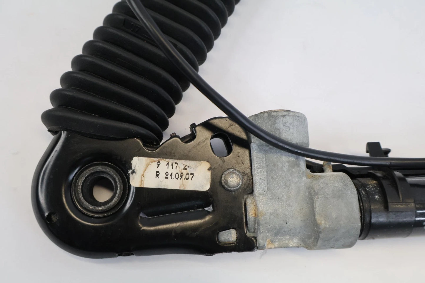 2008 BMW 535XI 2008-2010 535I FRONT RIGHT PASSENGER SEAT BELT BUCKLE 561272102L