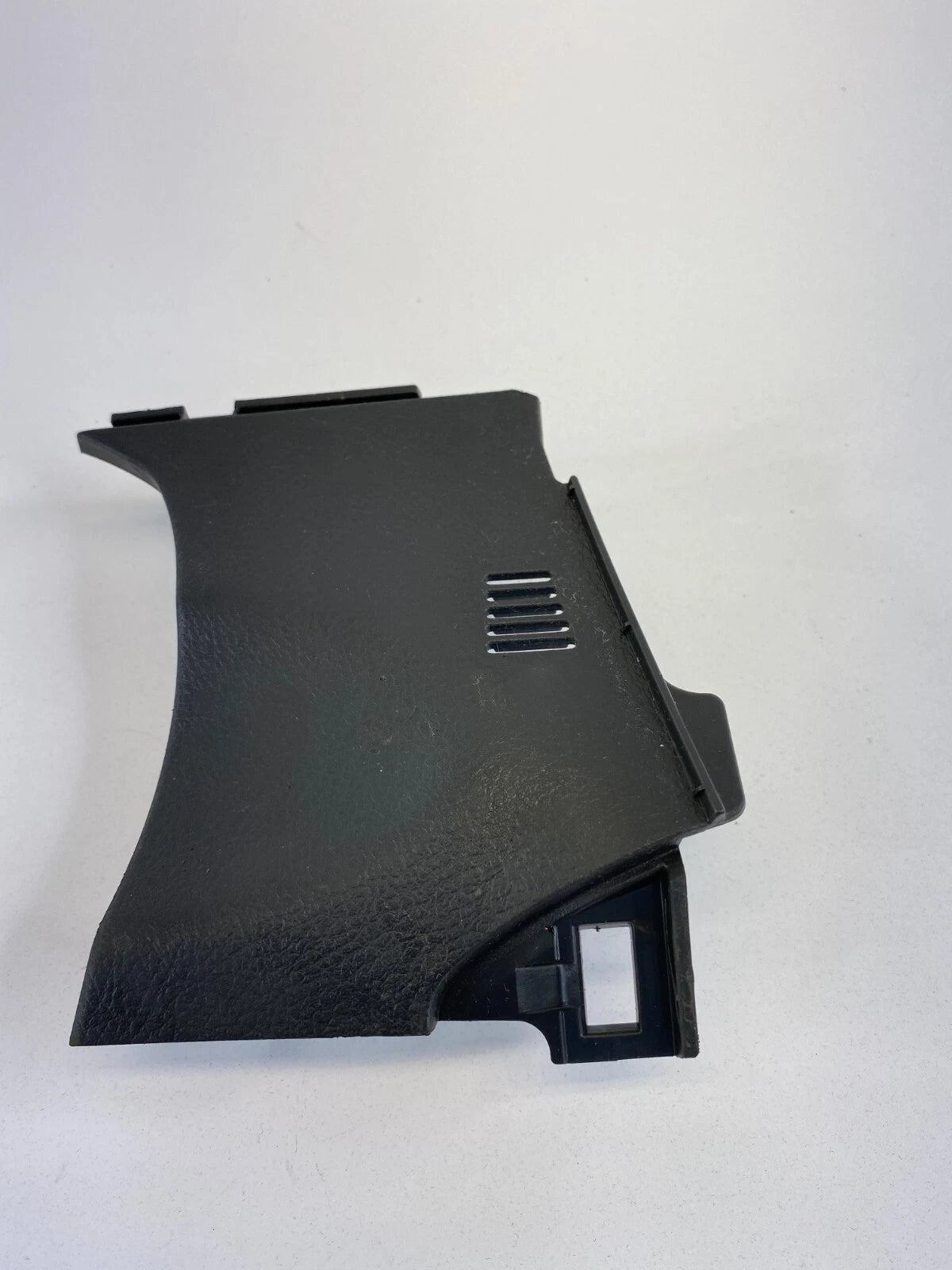 2009 2010 PONTIAC VIBE FRONT DASH SWITCH HOLE BEZEL COVER TRIM 55446-02160 OEM