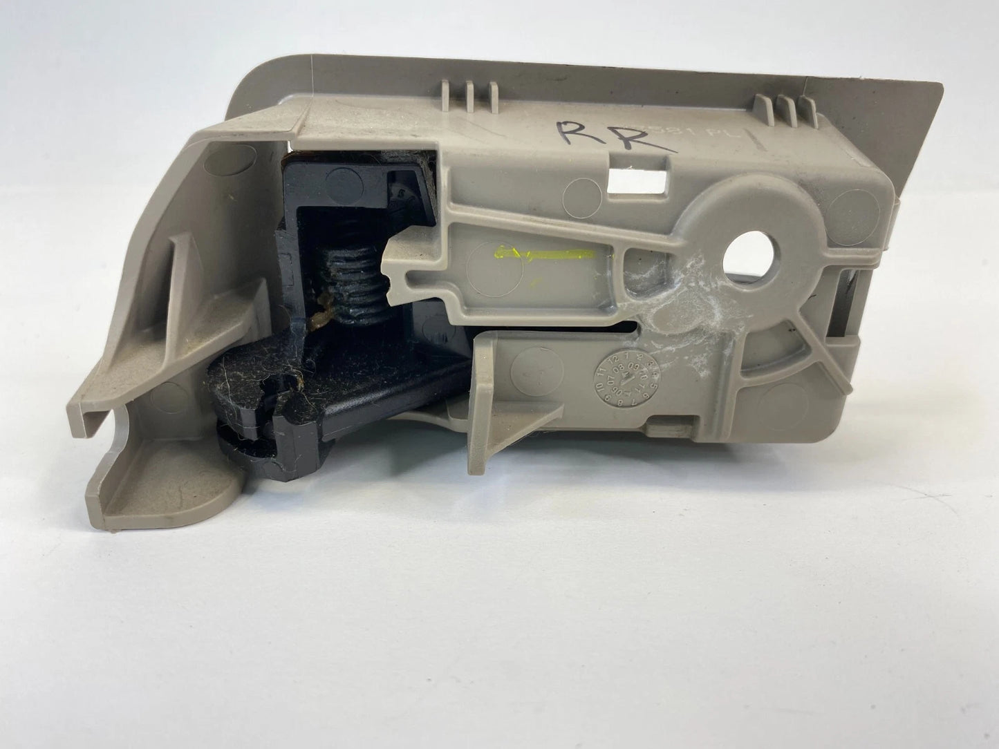 2008-2011 FORD FOCUS REAR RIGHT INTERIOR DOOR HANDLE OEM FACTORY 8L84-78266834-A